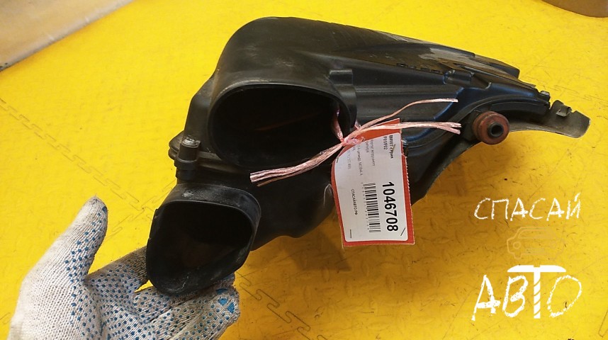 BMW 7-серия F01/F02 Корпус воздушного фильтра - OEM 13717577466