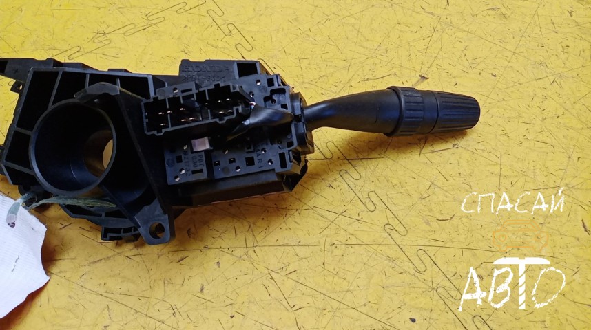 Honda FIT Переключатель подрулевой - OEM M21732