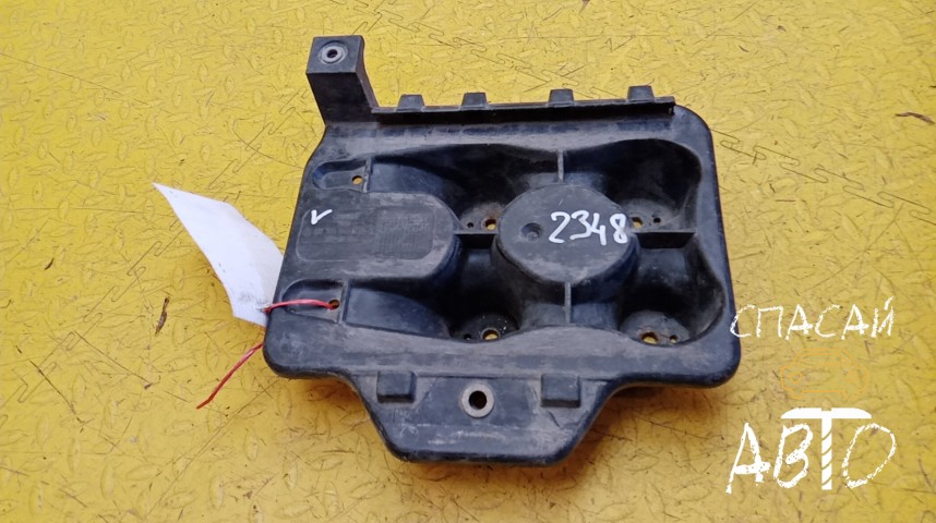 Volkswagen Golf IV/Bora Крепление АКБ (корпус, крышка, подставка) - OEM 1J0804373E