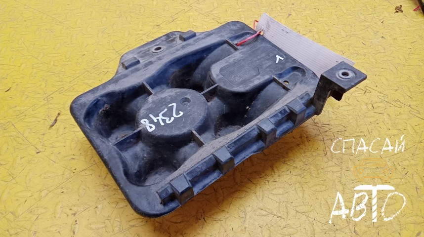 Volkswagen Golf IV/Bora Крепление АКБ (корпус, крышка, подставка) - OEM 1J0804373E