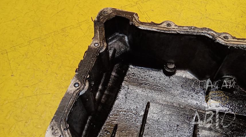 KIA Sportage II Поддон масляный двигателя