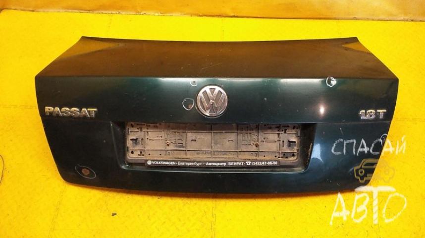 Volkswagen Passat (B3) Крышка багажника