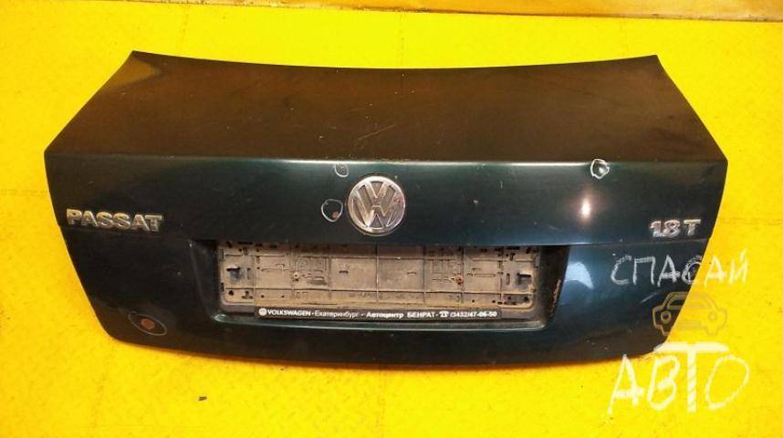 Volkswagen Passat (B3) Крышка багажника