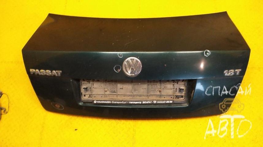 Volkswagen Passat (B3) Крышка багажника