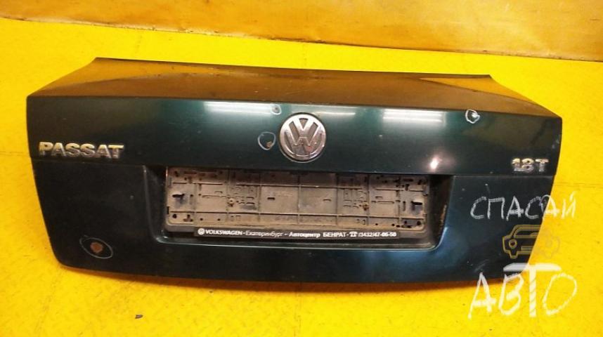 Volkswagen Passat (B3) Крышка багажника