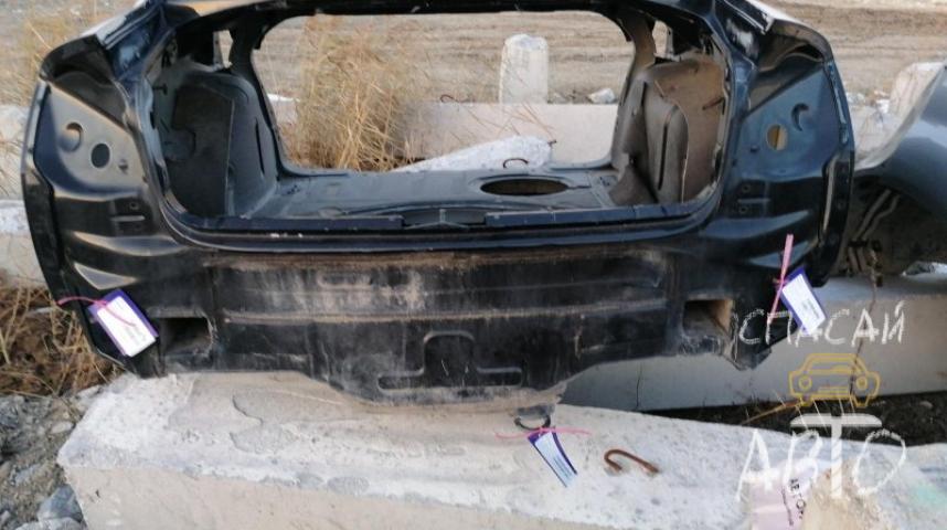 Audi A4 (B5) Панель задняя