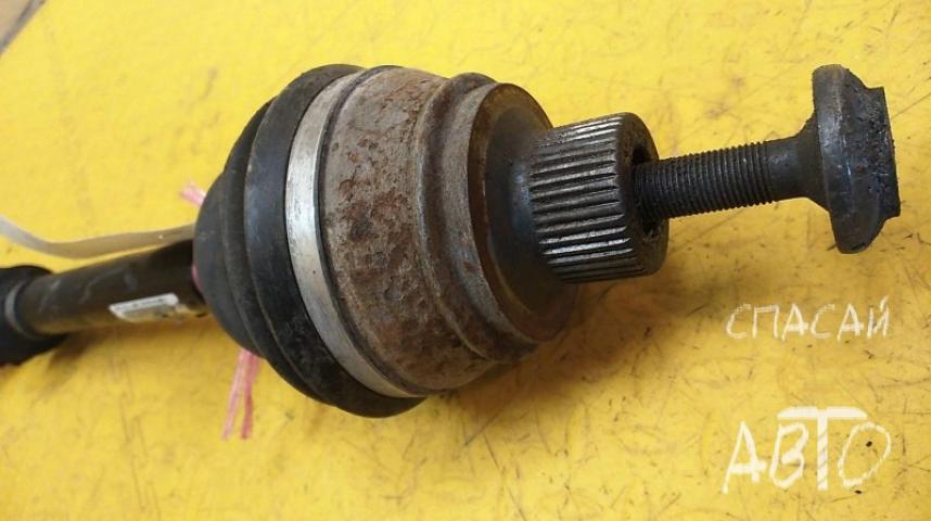 Audi A4 (B5) Полуось передняя (привод)