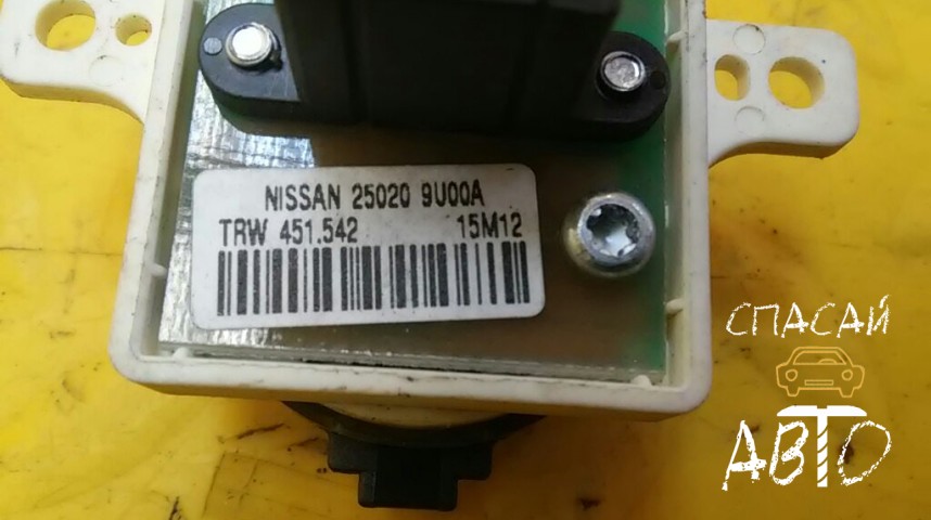Nissan Note (E11) Индикатор - OEM 250209U00A