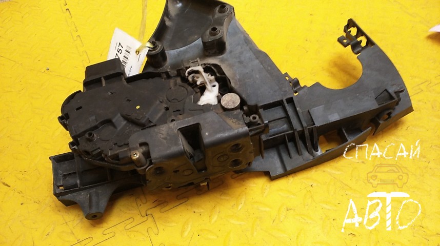 Volvo S40 Замок двери передней правой - OEM 30699447