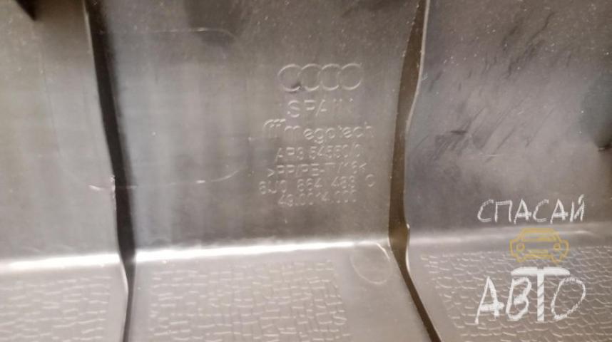 Audi Q3 Обшивка багажника