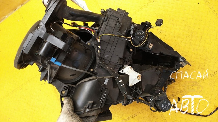 BMW X5 E53 Сервопривод - OEM 64116917943