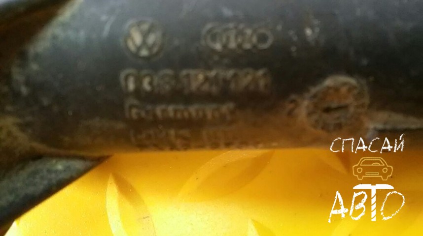 Volkswagen Golf IV/Bora Фланец системы охлаждения - OEM 038121121