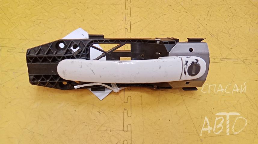 Skoda Fabia II Ручка двери передней левой наружная