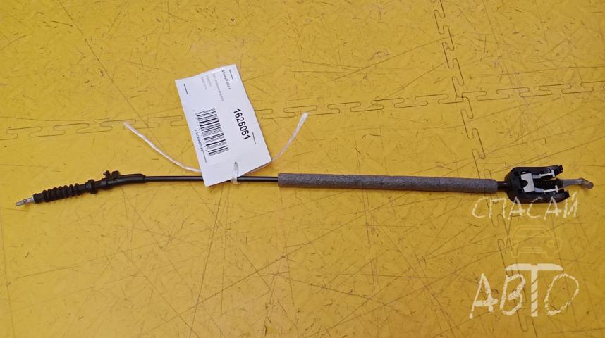 Skoda Fabia II Трос открывания двери