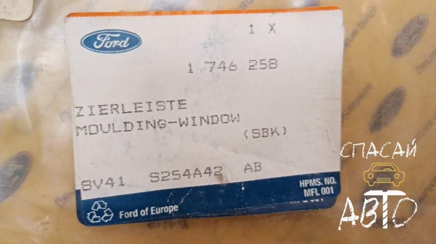 Ford Kuga I Накладка двери задней правой - OEM 1746258