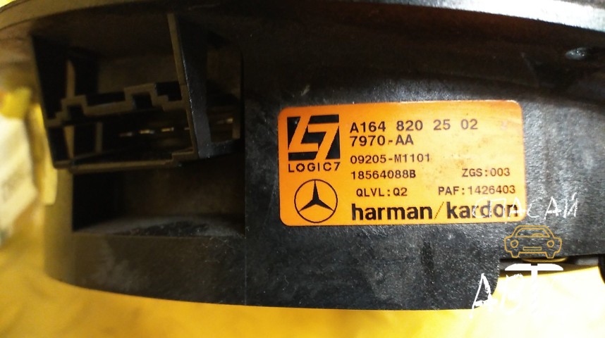 Mercedes-Benz W164 M-klasse (ML) Динамик - OEM A1648202502