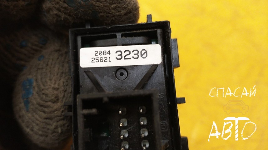 Opel Astra J Кнопка многофункциональная - OEM 20843230