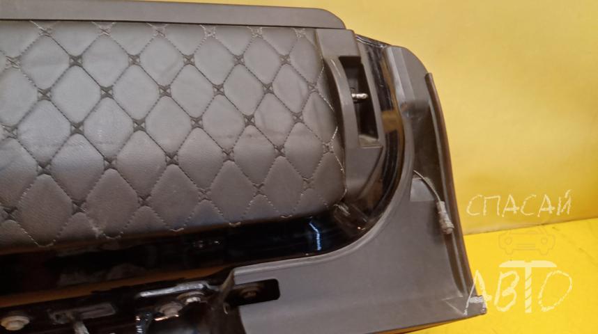 Land Rover Range Rover IV Дверь багажника