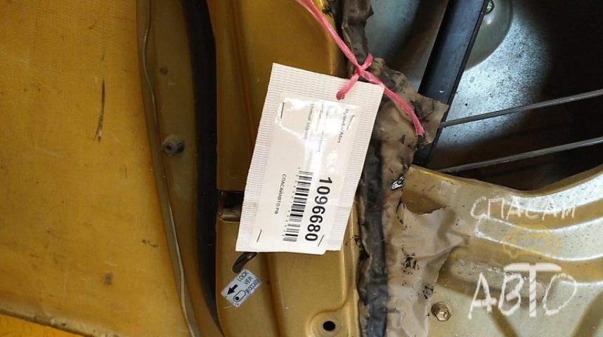Hyundai Atos Замок двери задней левой