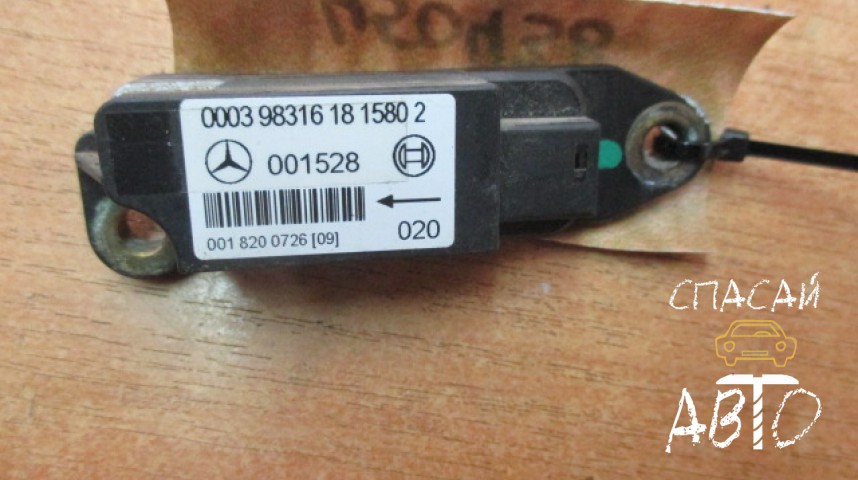 Mercedes-Benz W208 CLK coupe Датчик AIR BAG - OEM A0018200726