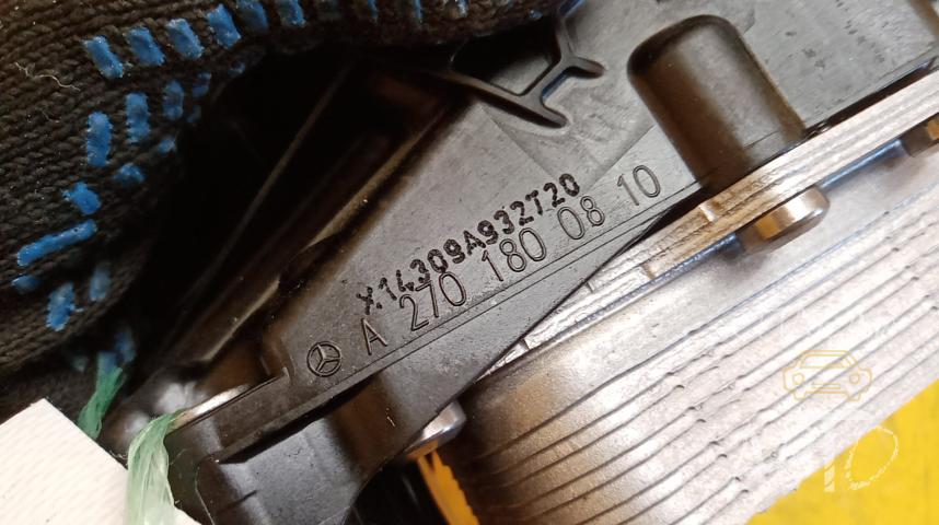 Mercedes-Benz C118 CLA Корпус масляного фильтра