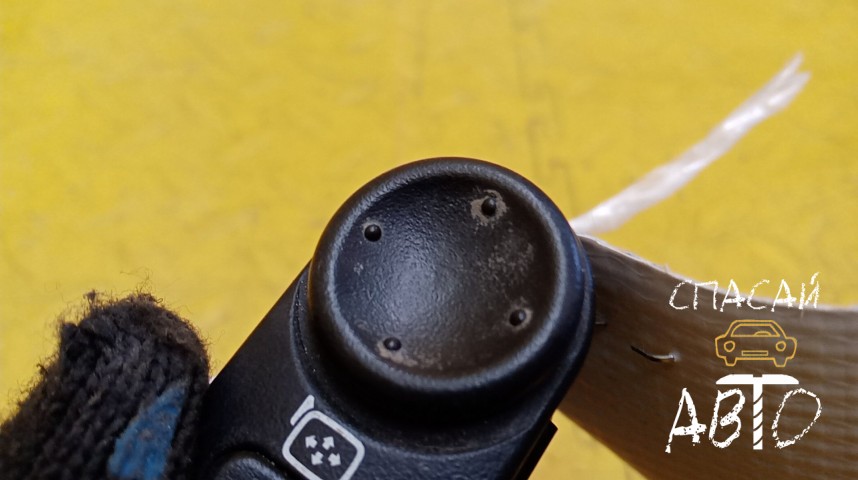 Chevrolet Cobalt Кнопка многофункциональная - OEM 15250458