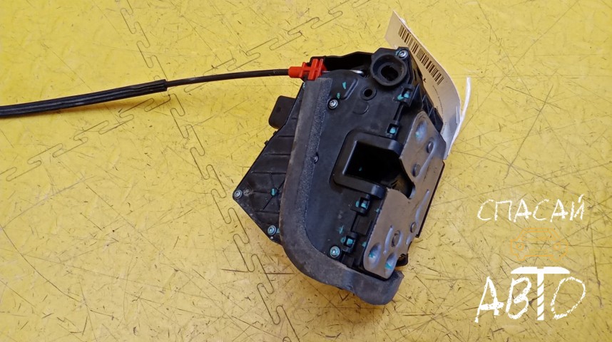 Chevrolet Cobalt Замок двери передней левой - OEM 13586735
