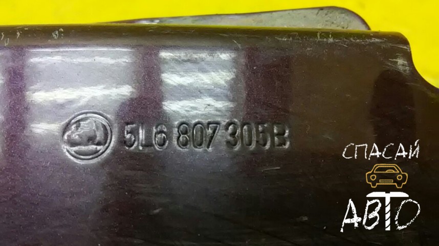Skoda Yeti Усилитель заднего бампера - OEM 5L6807305B