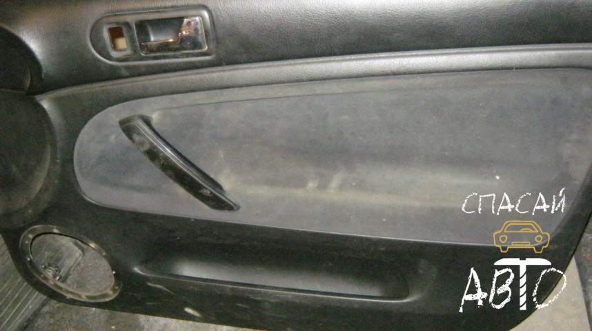Volkswagen Passat (B5+) Обшивка двери передней правой