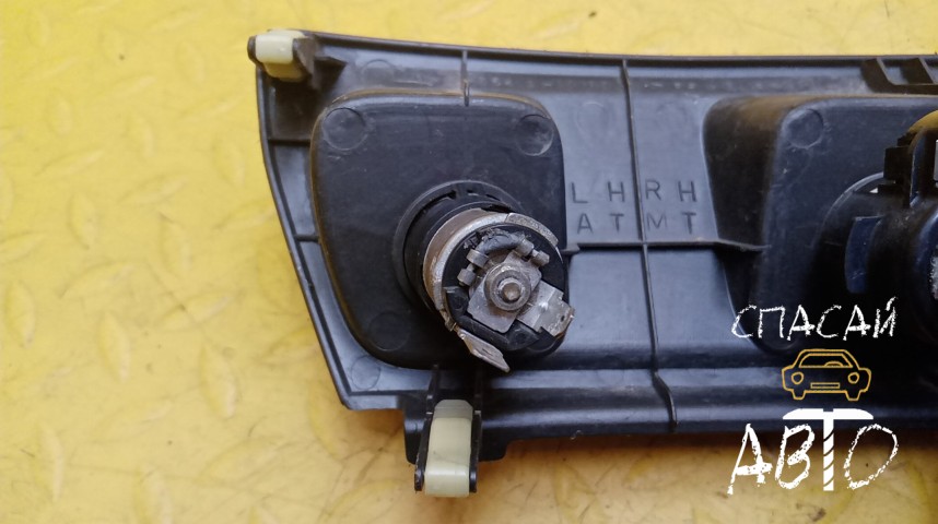 Toyota Land Cruiser (100) Пепельница - OEM 5541360160