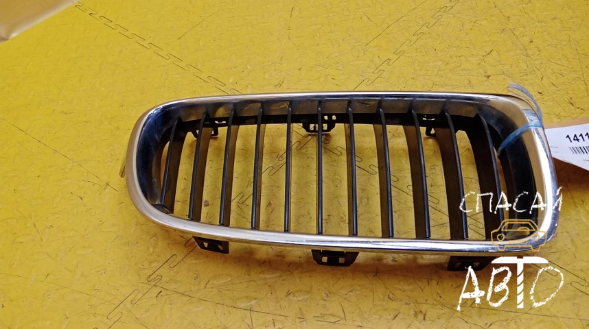 BMW 3-серия F30/F31 Решетка радиатора - OEM 51137255412