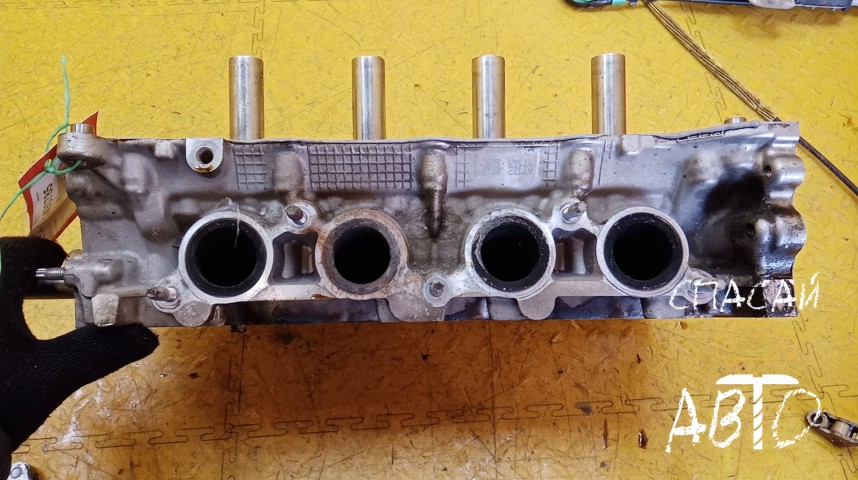 Toyota Prius Головка блока - OEM 1110109435