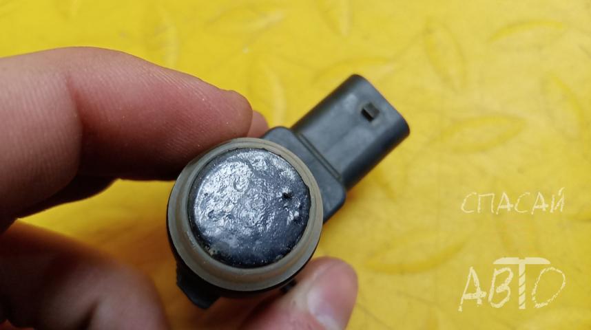 Ford Focus III Датчик парковки