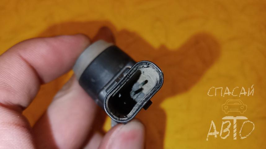 Ford Focus III Датчик парковки