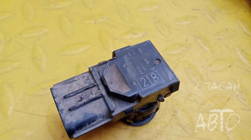 Lexus LX 570 Датчик парковки