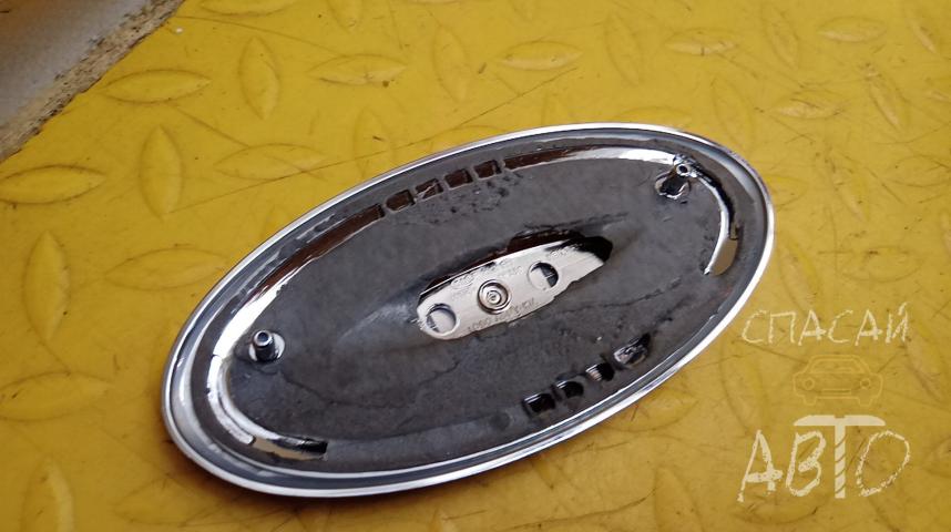 KIA RIO IV Эмблема