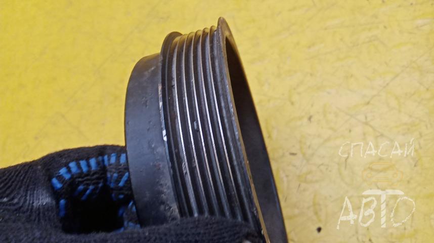 Nissan X-Trail (T30) Шестерня (шкив)