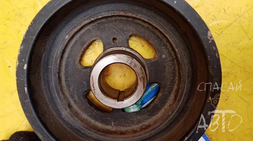 Nissan X-Trail (T30) Шестерня (шкив)