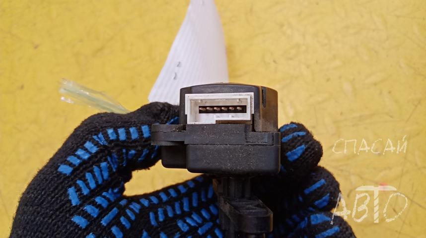 Volvo S80 Сервопривод