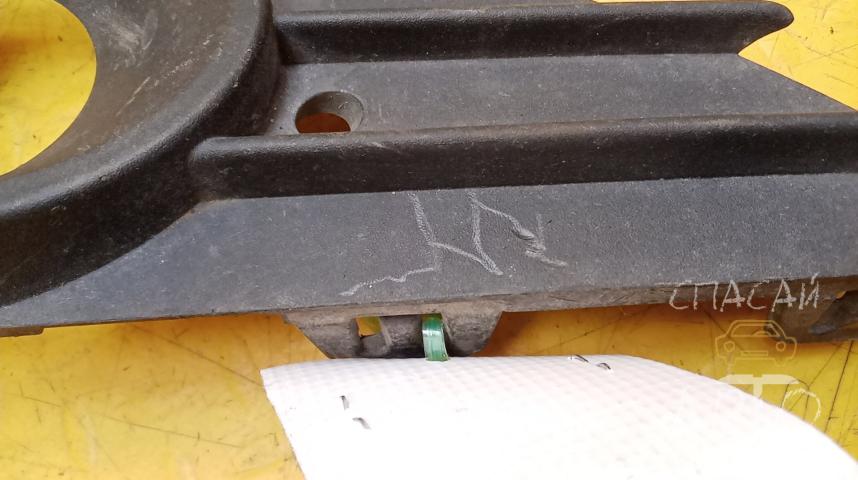 Opel Astra H / Family Решетка в бампер