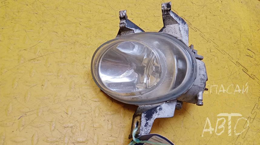 Peugeot 206 Фара противотуманная