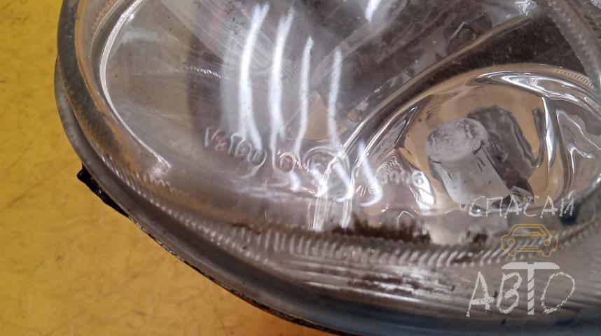 Peugeot 206 Фара противотуманная