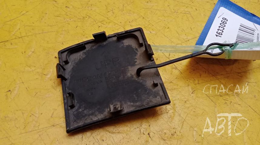 Nissan Qashqai (J11) Заглушка буксировочного крюка