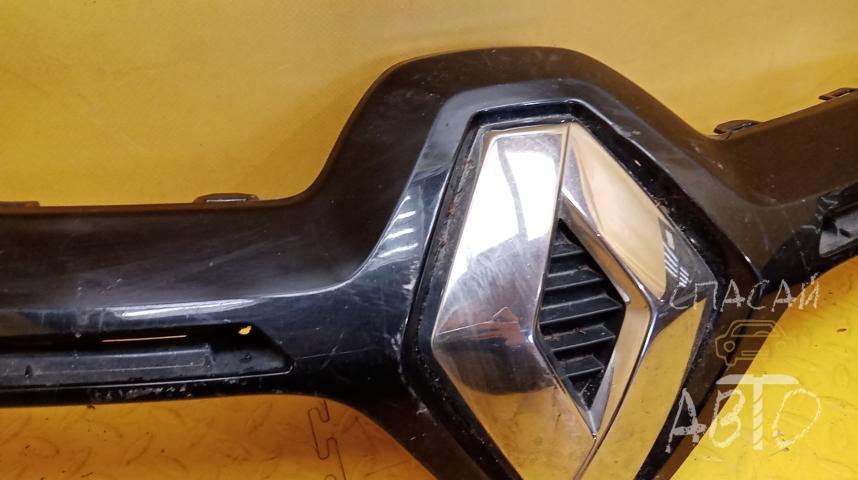 Renault Arkana Решетка радиатора