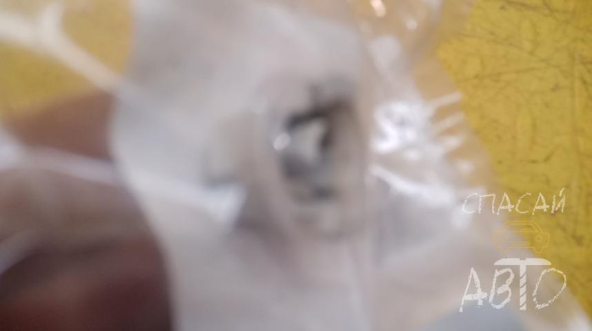 Mercedes-Benz W166 M-Klasse (ML/GLE) Пистон