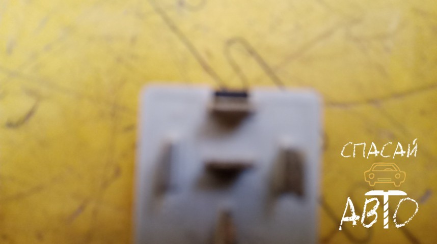 Opel Vectra B Реле - OEM 90191753