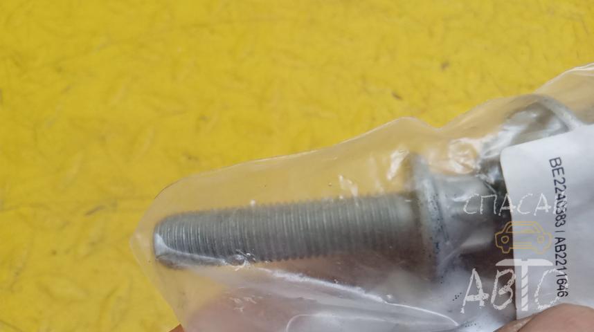 Mercedes-Benz GL-Class X166 Болт