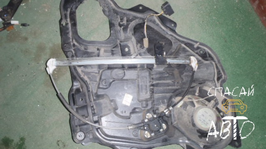 Mazda 3 (BK) Стеклоподъемник задний левый - OEM BP4L73560B
