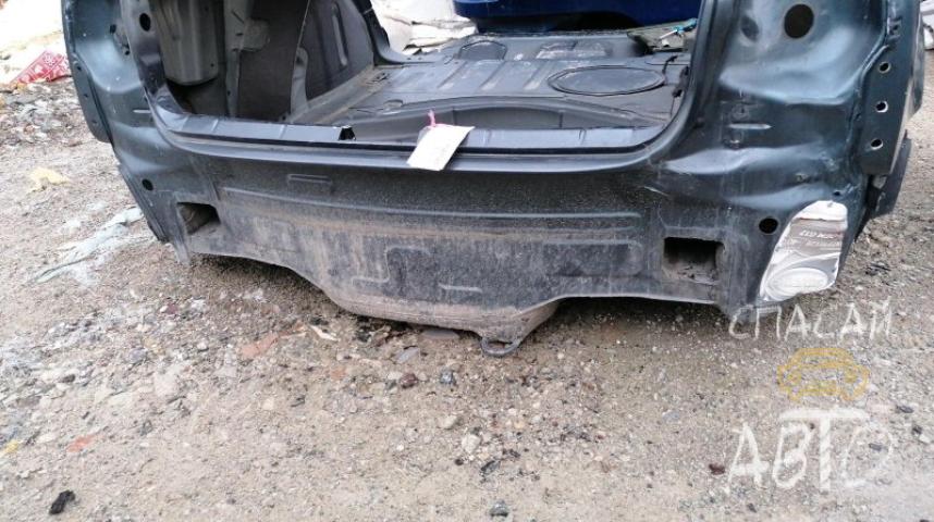 Audi A4 (B5) Панель задняя