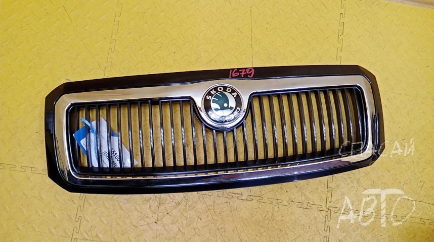 Skoda Fabia I Решетка радиатора